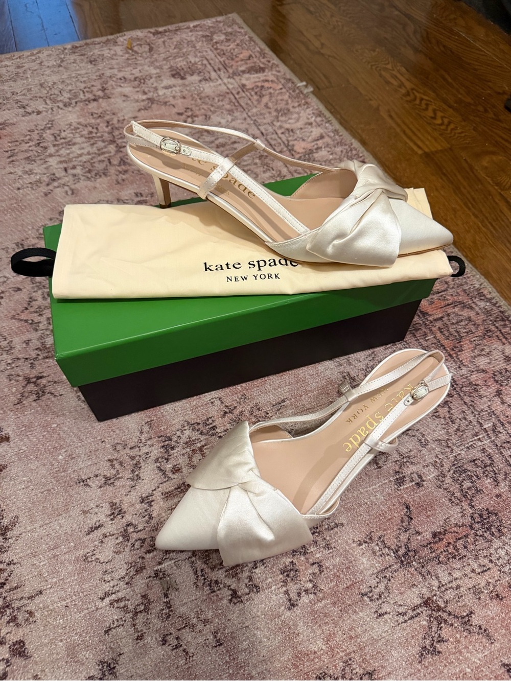 kate spade New York Women's Ivory Marseille Satin Bow Pointed-Toe Heels size 9.5
